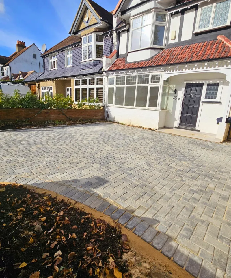 Bexleyheath-block-paving